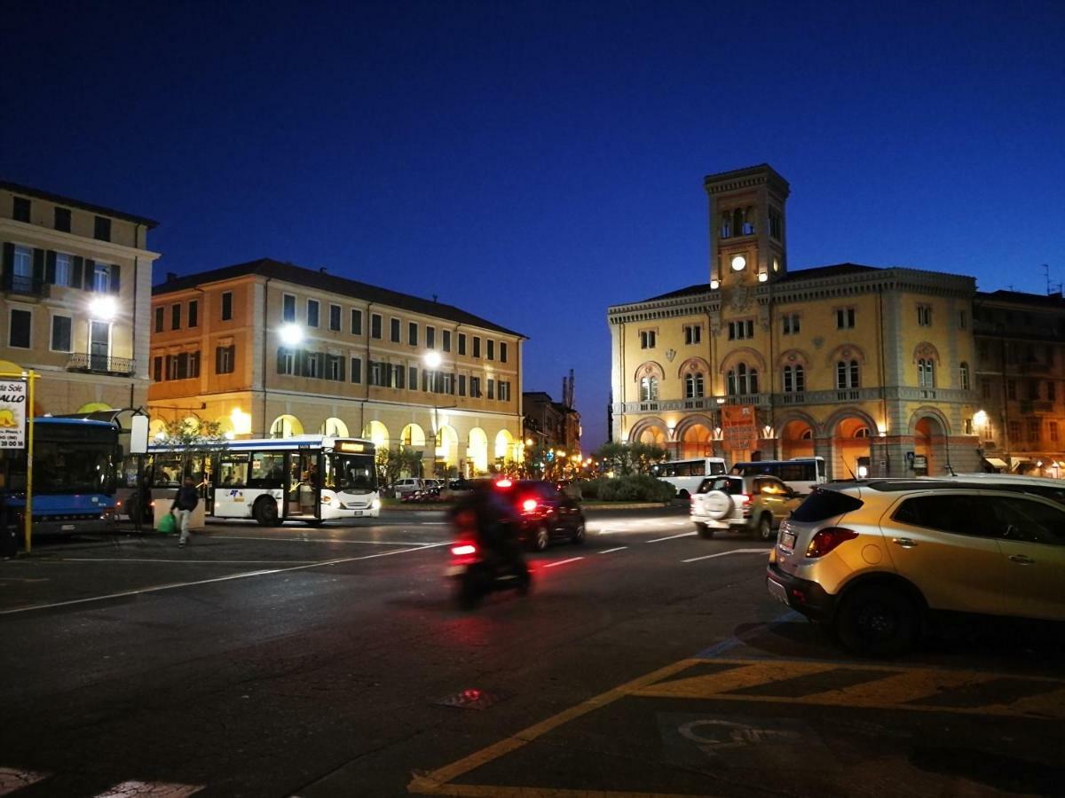 Isola Di Man Imperia Exterior foto
